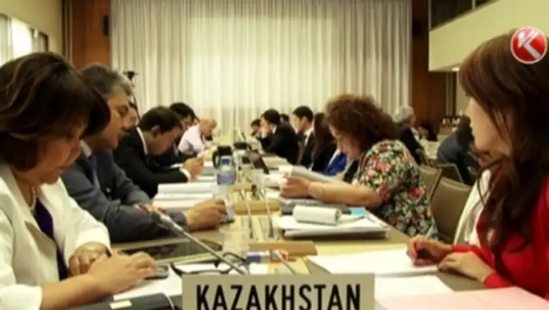 В Казахстане могут подешеветь импортные автомобили и продукты - из-за ВТО