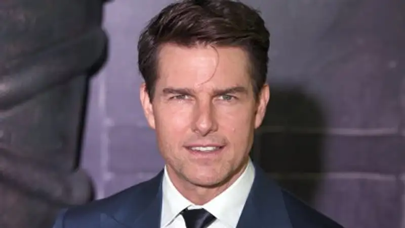 Тома Круза и Джонни Деппа номинировали на антипремию "Золотая малина"