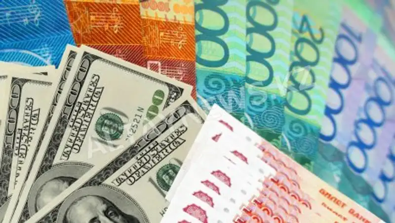 Тенге завершил неделю укреплением