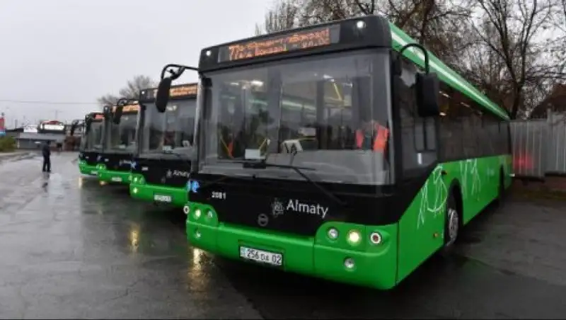 Алматы продолжает пополняться новыми автобусами