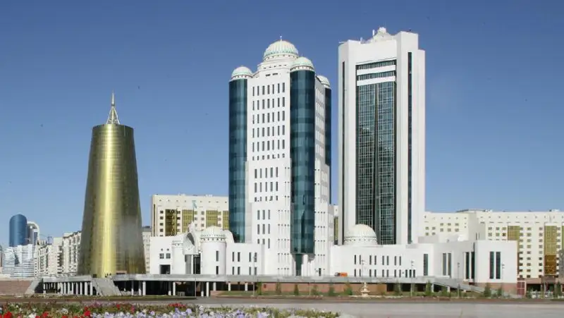 Началось совместное заседание палат Парламента Казахстана