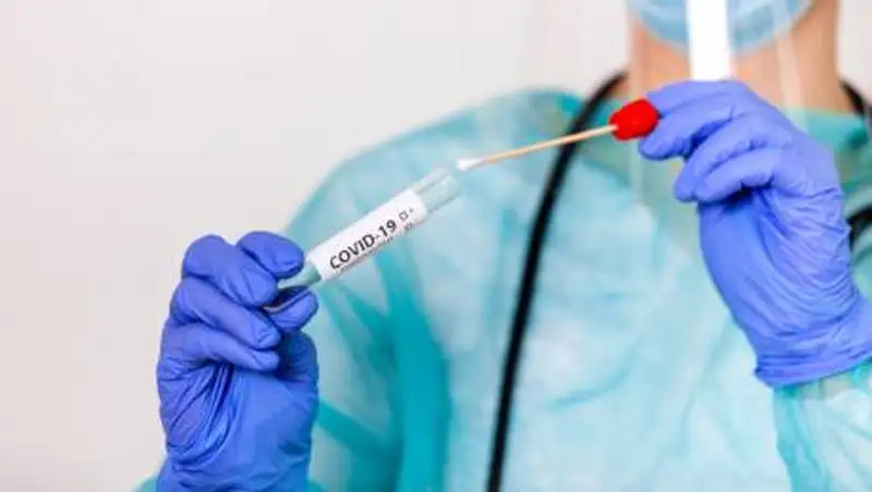 Во сколько обойдется лечение больного COVID-19 в стационаре и другие услуги