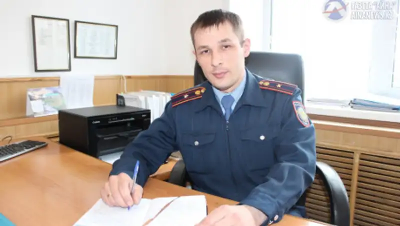 С трудом дышала. Подавившуюся конфетой девочку спас полицейский