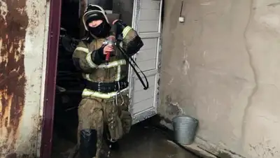 Пресс-служба ДЧС Алматы, фото - Новости Zakon.kz от 25.12.2019 22:30