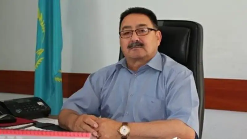 В Мангистау чиновник подозревается в получении взятки черной икрой