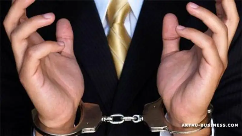 В Актау суд по делу о 4 миллионной взятке налоговика набирает новые обороты