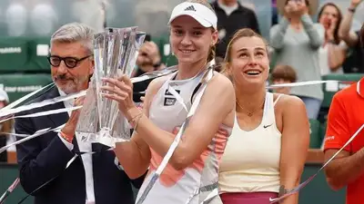 Елене Рыбакиной вручили награду турнира WTA-1000, фото - Новости Zakon.kz от 20.03.2023 07:07