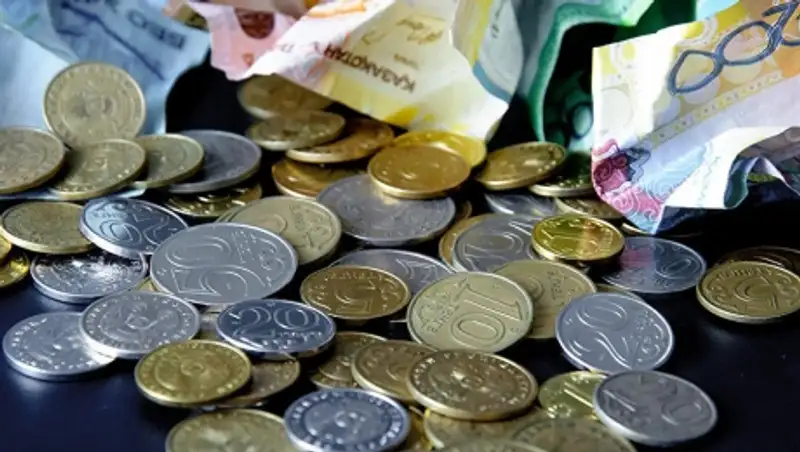 Аналитики: Нацбанк Казахстана может допустить ослабление тенге