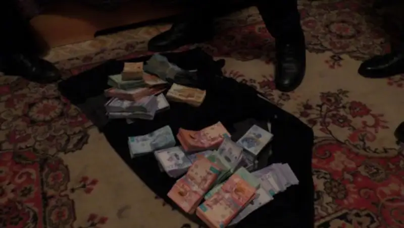 Полицейские вернули 13 млн тенге пострадавшему