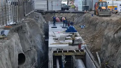 пресс-служба акима Алматы, фото - Новости Zakon.kz от 24.04.2018 14:10