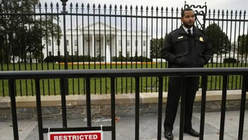 Охрана Белого дома понадеялась на кусты