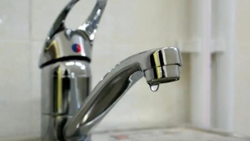 На некоторых участках Астаны в среду временно отключат воду 