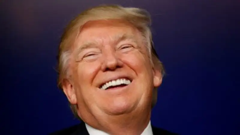 Представитель ИГ обозвал Трампа идиотом