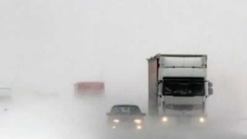 Из-за метели закрыто движение по трассам «Астана - Ерейментау», «Астана - Караганда»