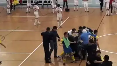 кадр из видео, фото - Новости Zakon.kz от 13.01.2020 08:11