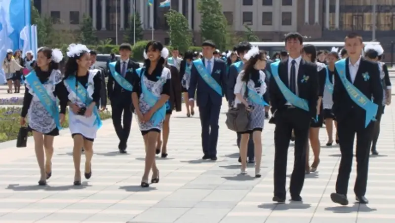 В этом году столичные школы окончат 4 440 учеников