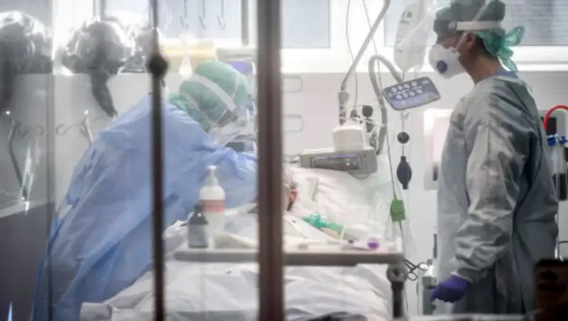 В столице занято 90% больничных коек для пациентов с COVID-19