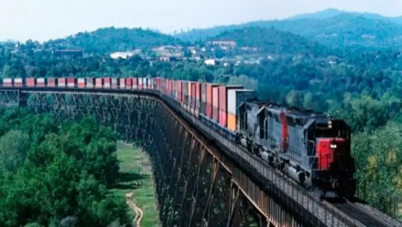 В связи с тенденциями в мировой экономике произошли изменения в логистике перевозок экспортных грузов РК