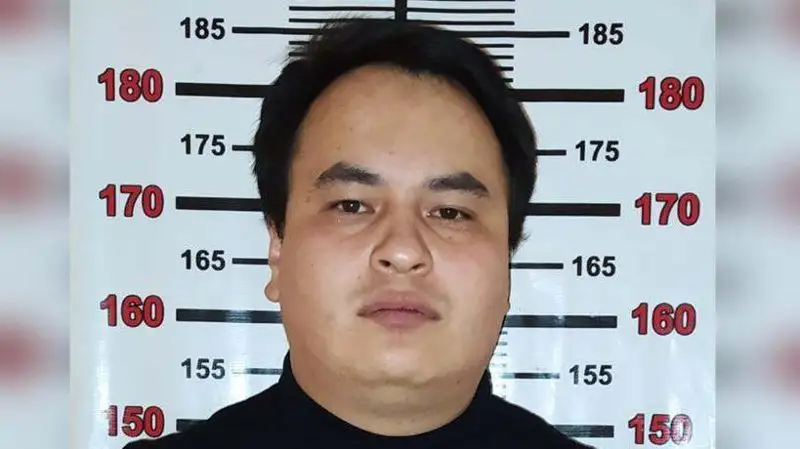 Лжесотрудник правоохранительных органов обещал "карьерный рост" за 18 тыс. долларов