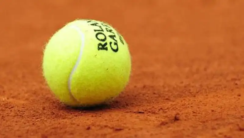 Стали известны соперники казахстанских теннисистов на "Ролан Гаррос"