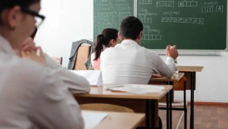 В России школьник может сесть в тюрьму за исправление оценок в электронном журнале