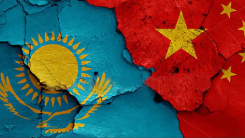 Казахстанские бизнесмены просят компенсировать им ущерб из-за закрытия границы с Китаем