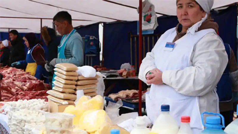 На ярмарку в Алматы фермеры привезли 38 видов продукции