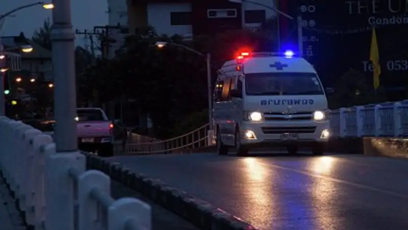 В Таиланде в результате ДТП погибли два школьника и четыре учителя