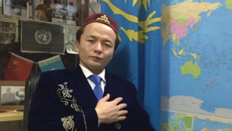 Китайские казахи станцевали «Қара жорға» в 24 регионах КНР 