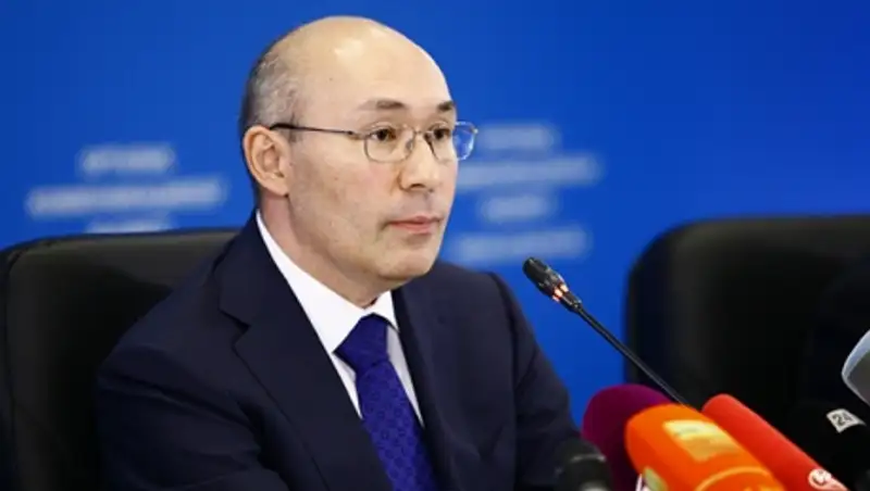 Келимбетов консультирует госорганы по вопросу создания МФЦА в Астане