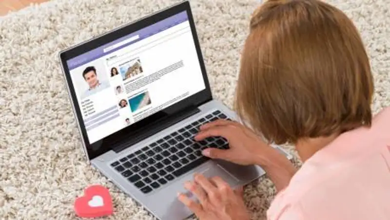 Пригласила в гости: Астанчанку ограбил знакомый из соцсети