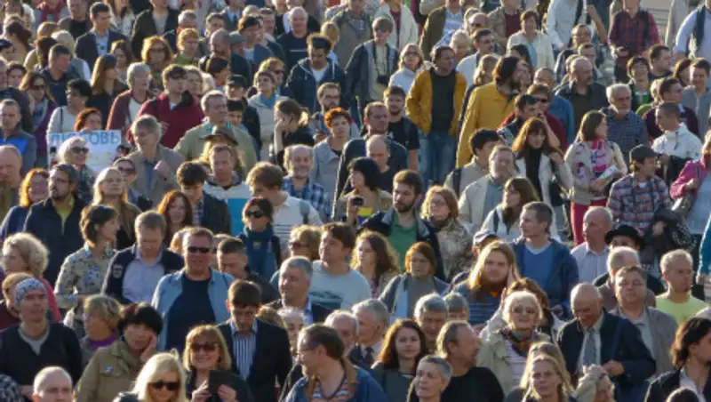 В Казахстане на 500 тысяч женщин больше, чем мужчин