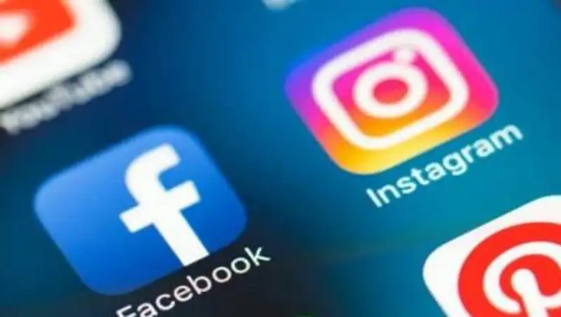 Facebook запустил облегченную версию Instagram
