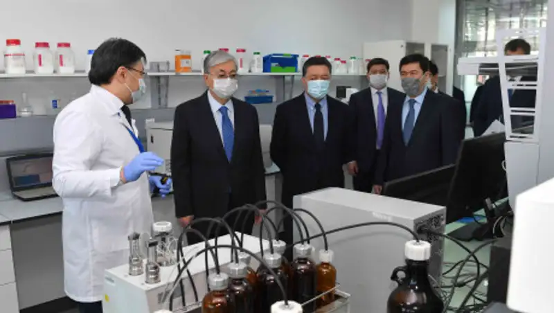 Опубликован видеообзор рабочей недели президента Казахстана