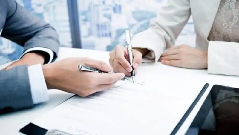 883 финансовых организаций в РК получили лицензии работу