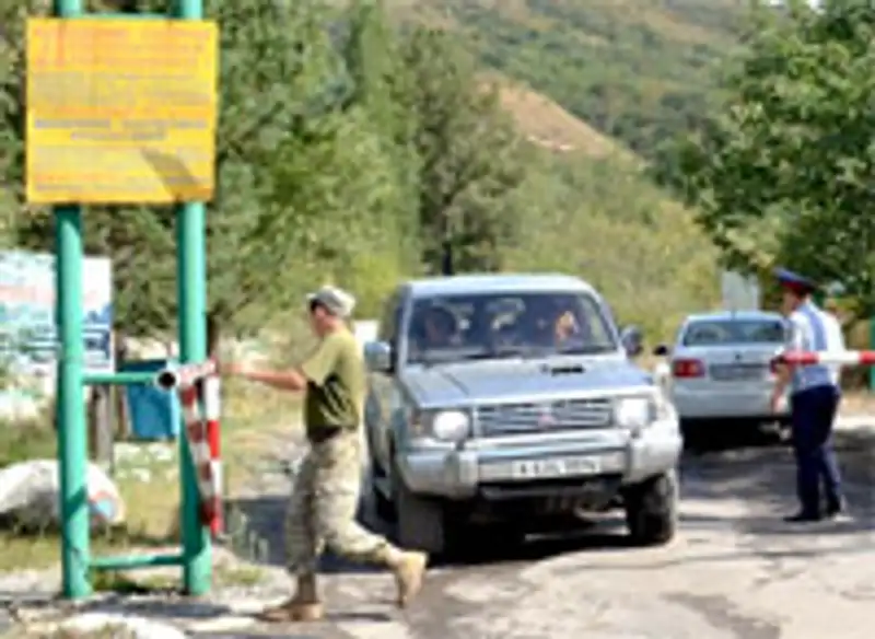 Дополнительная бригада экспертов-криминалистов направлена в Иле-Алатауский нацпарк, фото - Новости Zakon.kz от 16.08.2012 02:18