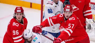 Хоккей КХЛ Товарищеская игра, фото - Новости Zakon.kz от 21.02.2022 19:03
