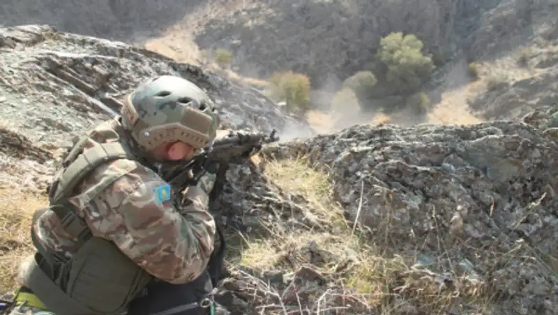 Прошла совместная тренировка горных подразделений Казахстана и Узбекистана