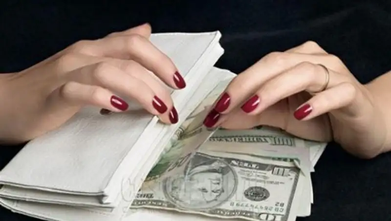 В Астане директора турагентства осудили за мошенничество