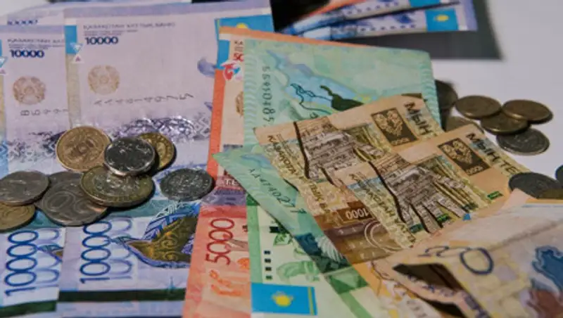 Уже почти миллиону казахстанцев назначена единовременная выплата