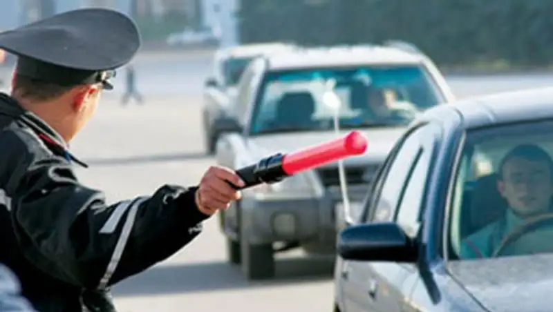 Ограничение свободы получили 2 полицейских, оставившие умирать жертву ДТП