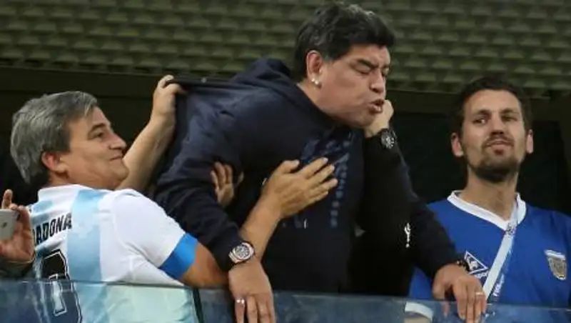 За наследство Марадоны в 40 млн евро борются 16 человек