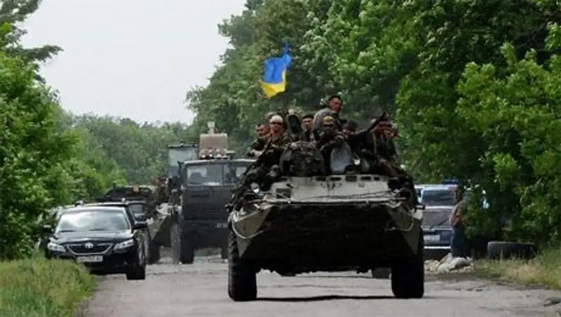 Порошенко поддержал продолжение спецоперации на юго-востоке