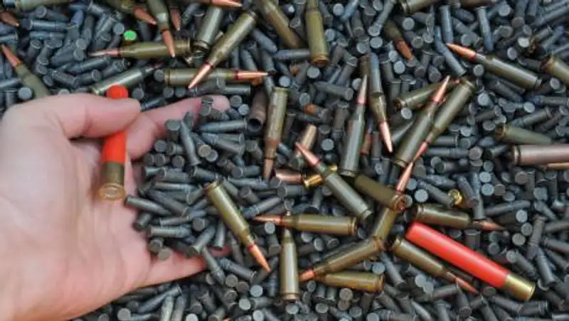 Казахстан передаст Кыргызстану военное имущество