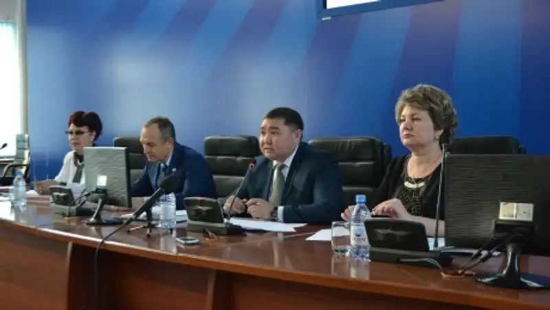 В ВКО обсудили пути самореализации молодежи