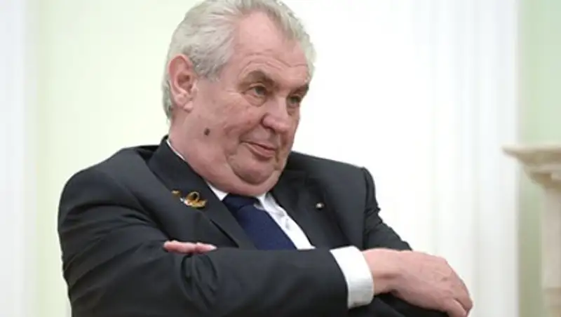 Американские хакеры загрузили детское порно на компьютер президента Чехии