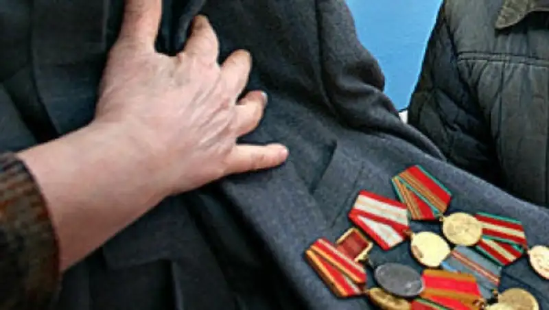 Юбилейные медали вручили ветеранам и труженикам тыла в Кокшетау