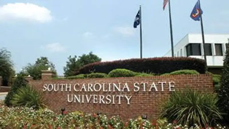 В результате стрельбы в университете Южной Каролины погиб студент