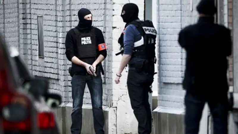 Второй террорист, взорвавший себя в Брюсселе, больше не в розыске