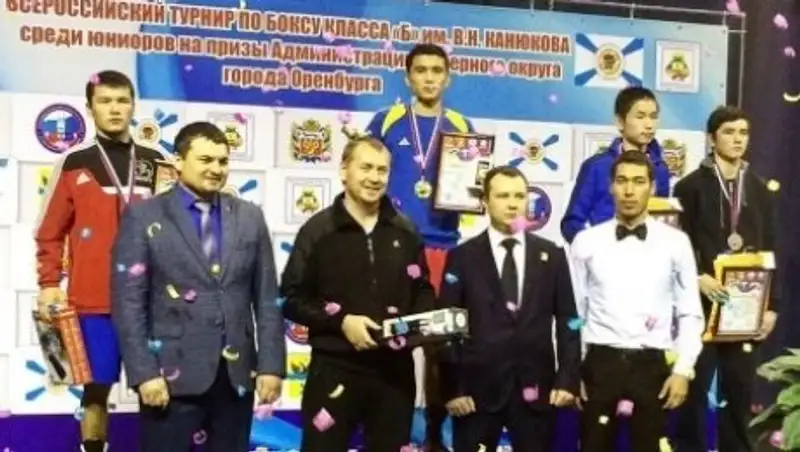 Мангистауские боксеры завоевали шесть медалей на всероссийском турнире в Оренбурге